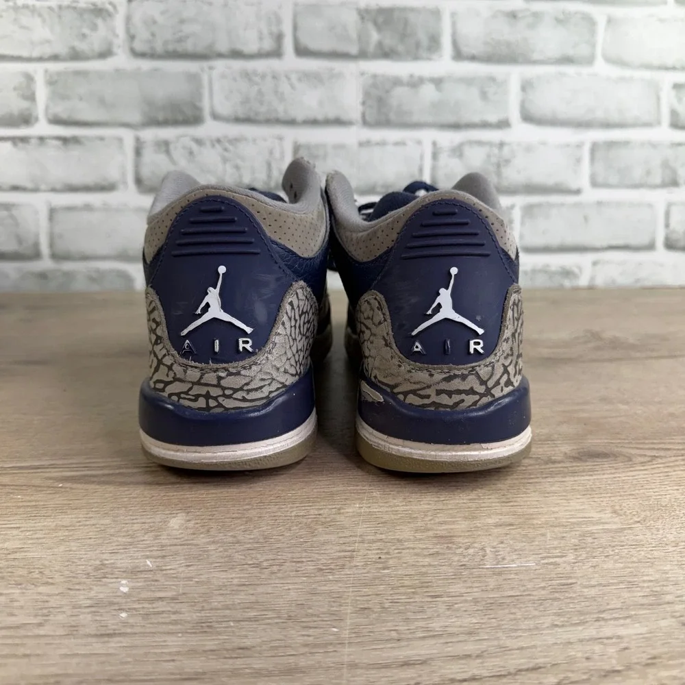 Jordan Air Jordan 3 Retro Midnight Navy Sneakers 5.5Y